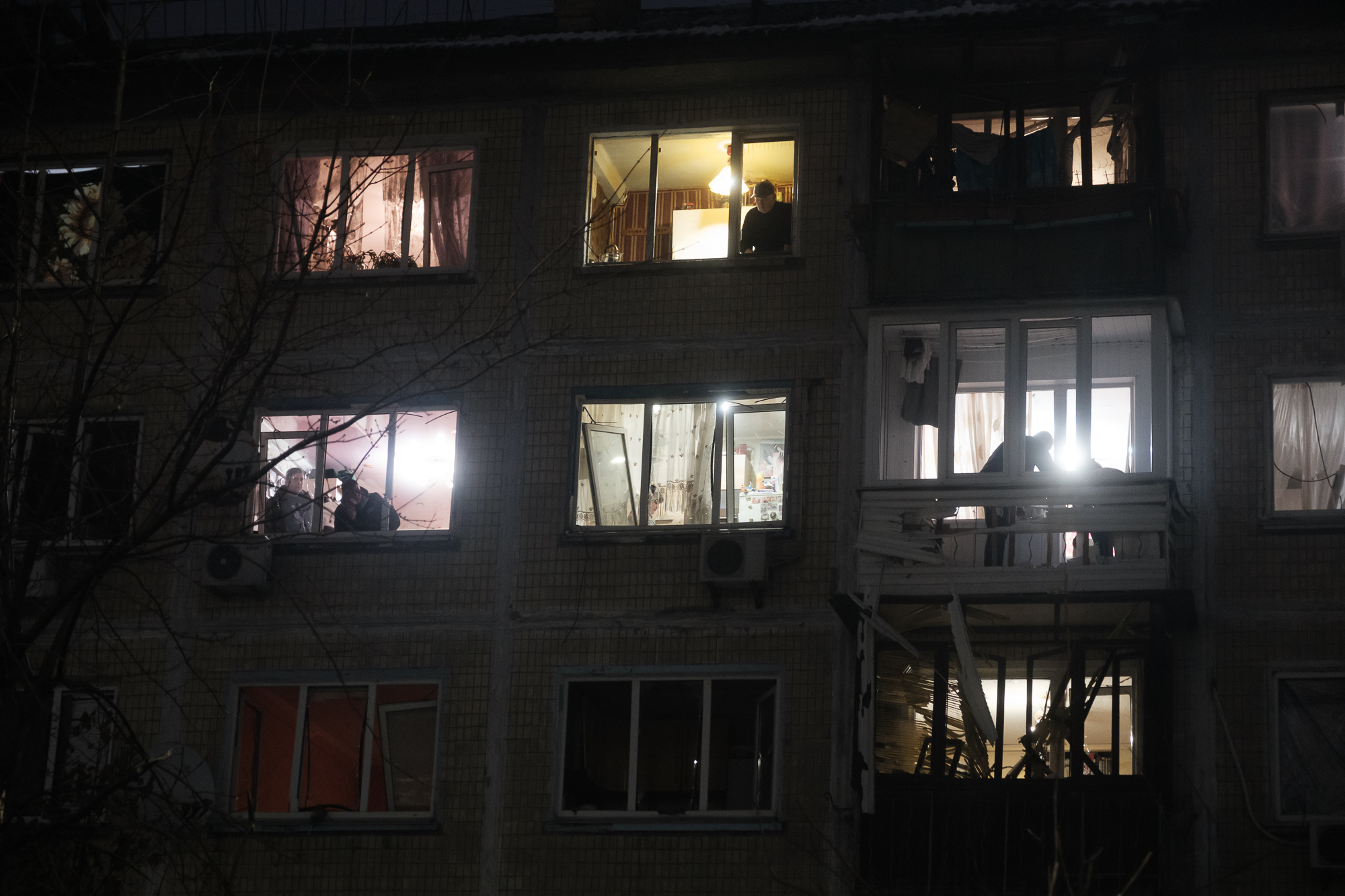 Як киянам отримати компенсацію за вибиті під час обстрілів вікна: інструкція